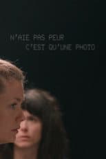 Poster for Don't be scared, it's just a picture