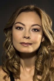 Photo of Özge Özder
