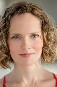 Photo of Leah Curney