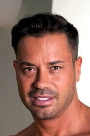 Photo of Alex Magnum