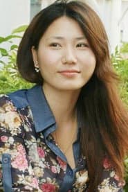 Photo of Annie Nguyen