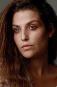 Photo of Renata Loureiro