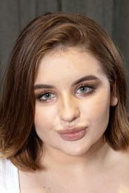 Photo of Molly Evans