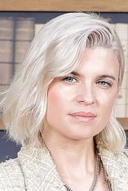 Photo of Cécile Cassel