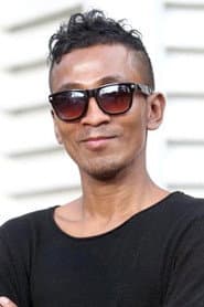 Photo of Azmi Black