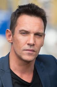 Photo of Jonathan Rhys Meyers
