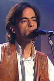 Photo of Enrique Urquijo