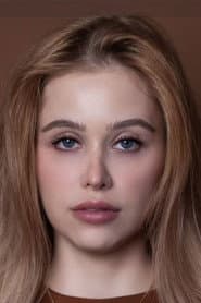Photo of Sophie Swan