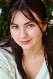 Photo of Rhiannon Leigh Wryn