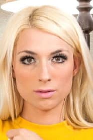 Photo of Holly Parker