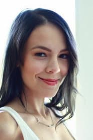 Photo of Chloe Riley