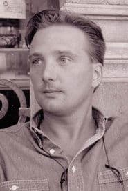 Photo of Derek Lyons