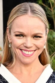 Photo of Lauren Bowles