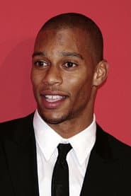 Photo of Victor Cruz