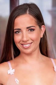 Photo of Lara Lee