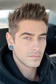 Photo of Austin Pierce