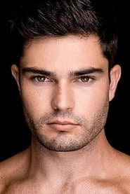 Photo of Tanner Davis