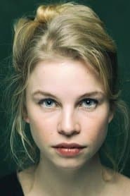 Photo of Emma Josten
