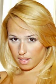 Photo of Paulinha Dubar
