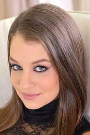 Photo of Angelina Brill