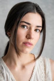 Photo of Ellie MacDowall