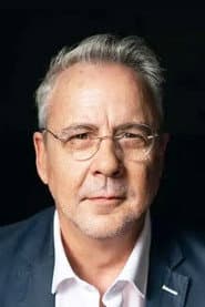 Photo of Richard Waugh