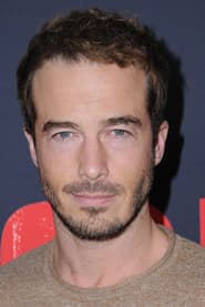 Photo of Ryan Carnes