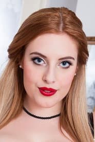 Photo of Ellie Roe