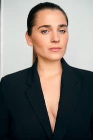Photo of Taryn Kelly