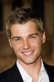 Photo of Mike Vogel