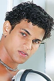 Photo of Caio de Castro