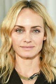 Photo of Amber Valletta