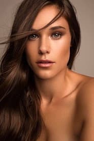 Photo of Chloe Carabasi