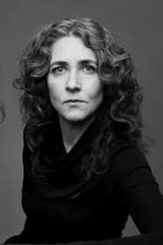 Photo of Lisa Farzaneh