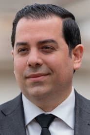 Photo of Dustin Kahia