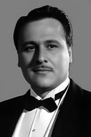 Photo of Víctor Junco