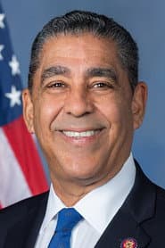 Photo of Adriano Espaillat