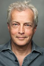 Photo of Andrew MacBean
