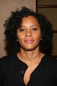 Photo of Nadia Hallgren