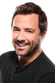 Photo of Darren McMullen