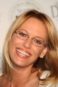 Photo of Samantha Phillips