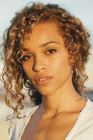 Photo of Izzy Bizu