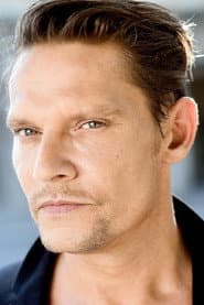 Photo of Roberto Thoenelt