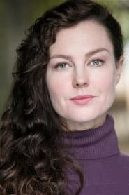 Photo of Laura Murray