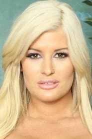 Photo of Julie Cash