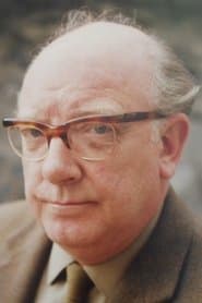 Photo of Arthur Lowe