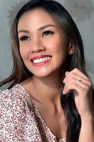 Photo of Melanie Putria