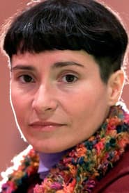 Photo of Manuela Azevedo