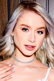 Photo of Scarlett Hampton