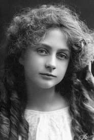 Photo of Claire Mersereau